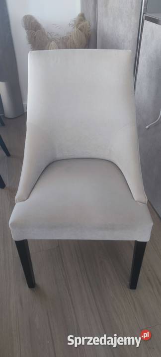 Sprzedam krzesła w stylu Hampton Zegrze sprzedam