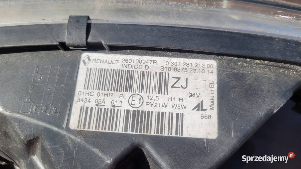 RENAULT CAPTUR I REFLEKTOR PRAWY LAMPA PRAWA