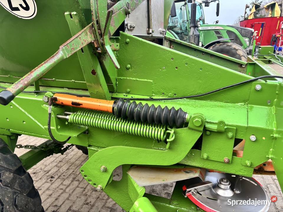 Rozsiewacz Siewnik wapna Amazone ZGB 7001 taśma Myszyniec