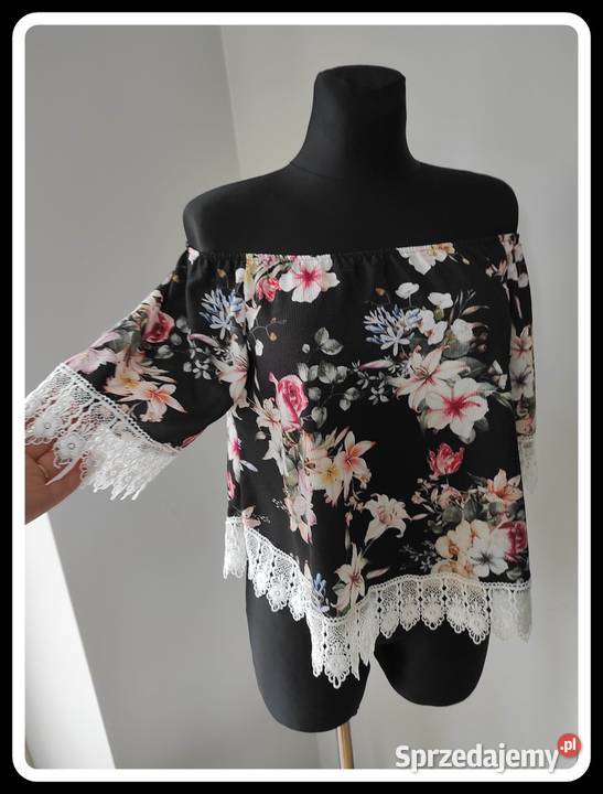 Crop top bluzka z koronką hiszpanka 42 XL kwiaty Płock