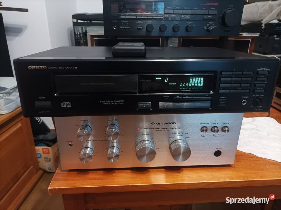 Onkyo CD DX6920 z pilotem RC196C czarny