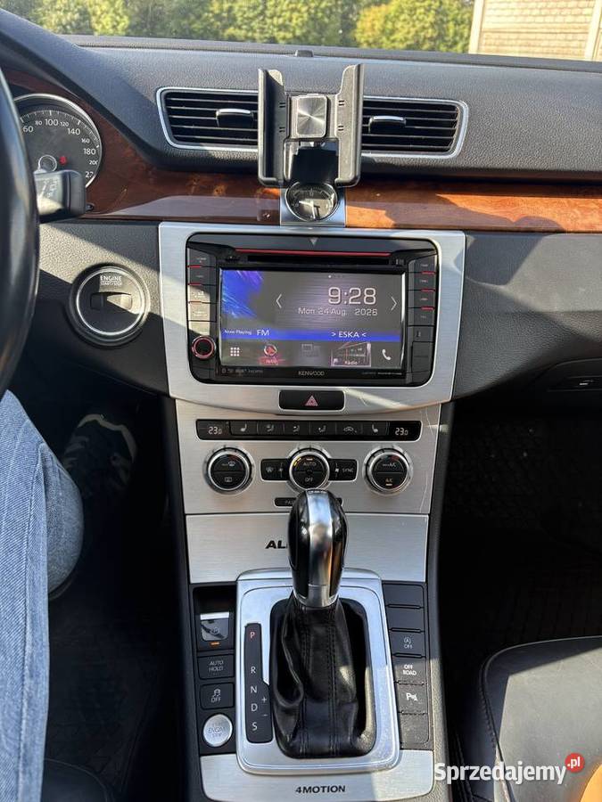 VW Passat Alltrack Czempiń