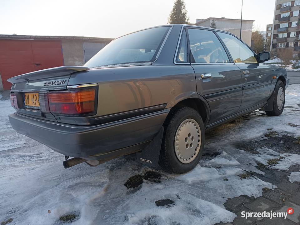 Toyota Camry sv21 v20 20 16v 128 przebieg 87300 benzyna Motoryzacja śląskie