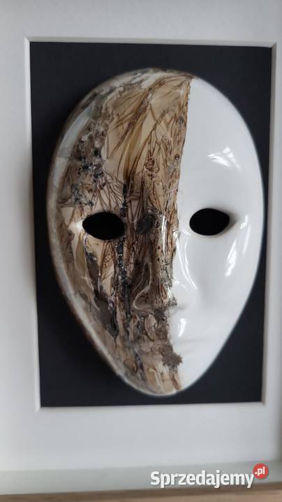 Maska Obraz maska ceramiczna oprawiona w ramę Sierakowice