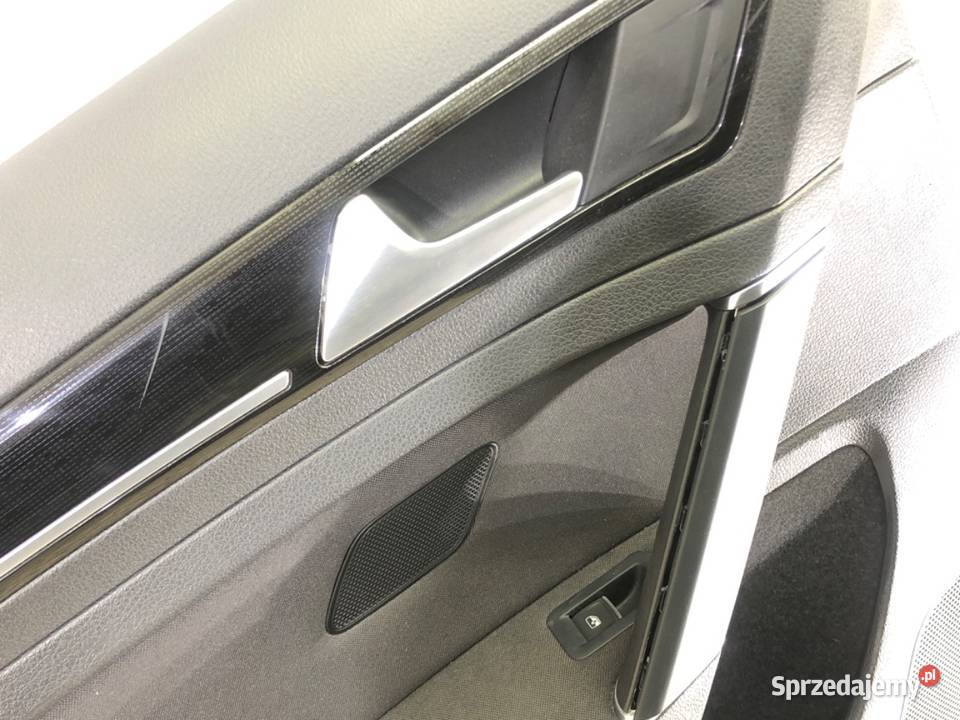 BOCZEK DRZWI LEWY TYŁ VW GOLF VII Kombi