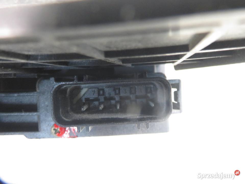 ZAMEK LEWY PRZEDNI FORD FIESTA MK5