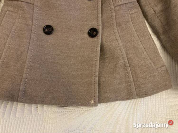 Krótki beżowy płaszczyk HM S