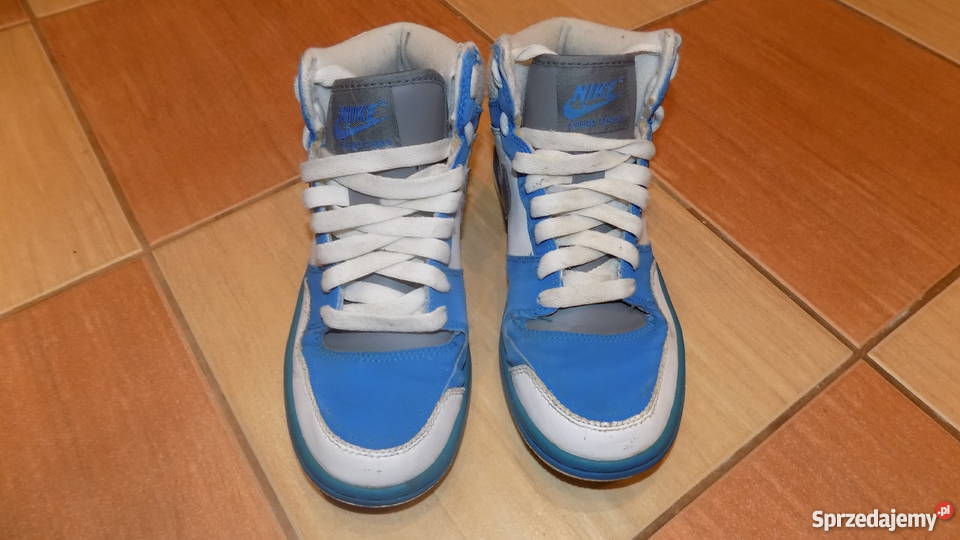 buty sportowe NIKE szary/srebrny Obuwie sportowe Wągrowiec