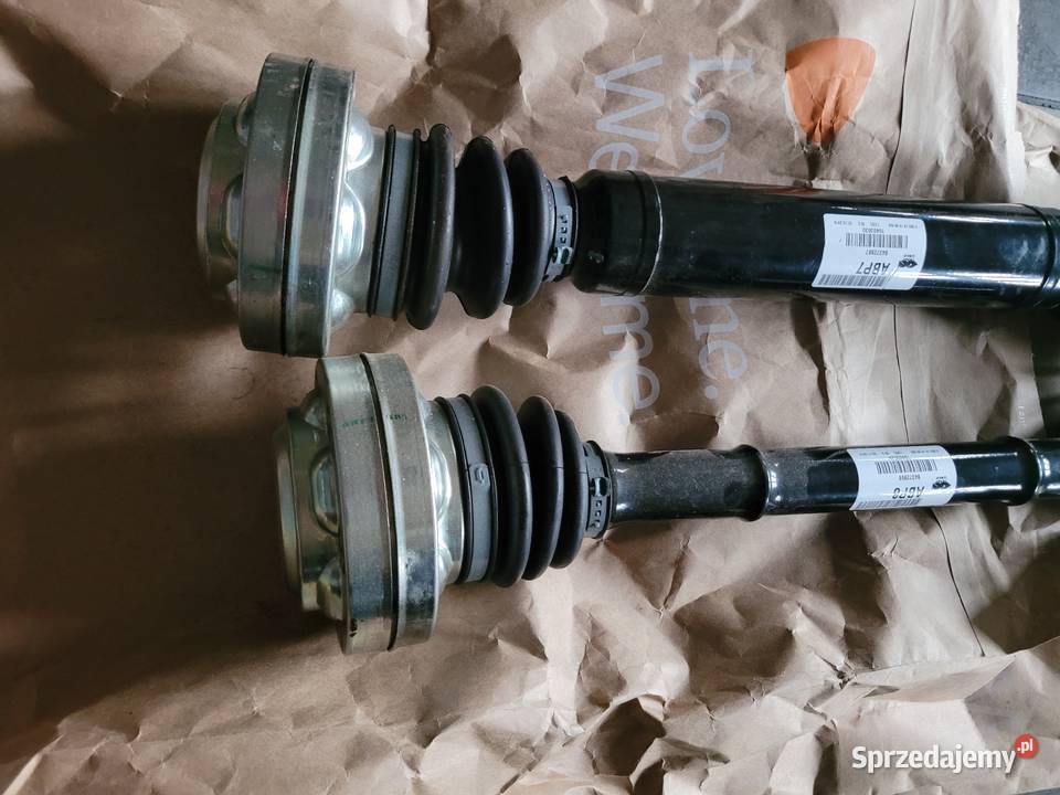 Cadillac CTS REAR Driver Side HALFSHAFT 84372867 osobowe Radom