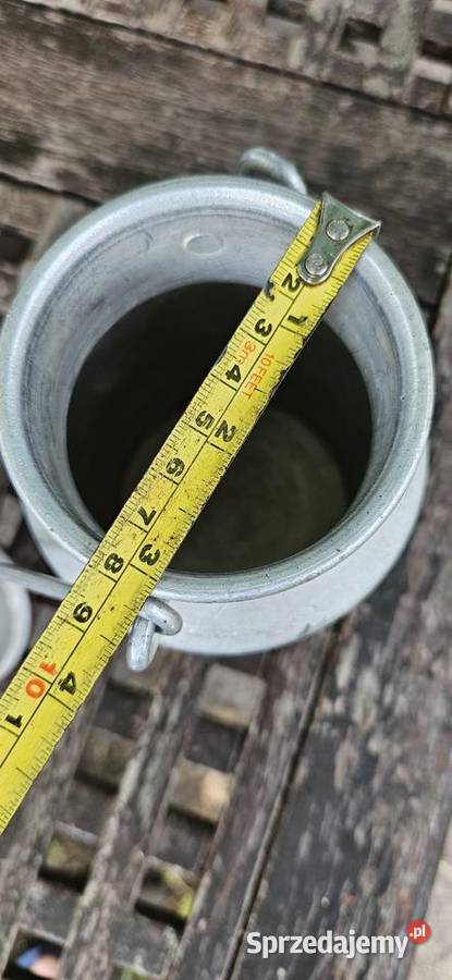 OryginałPiękna aluminiowa kanka z pokrywką z Wyposażenie wnętrz Barlinek sprzedam
