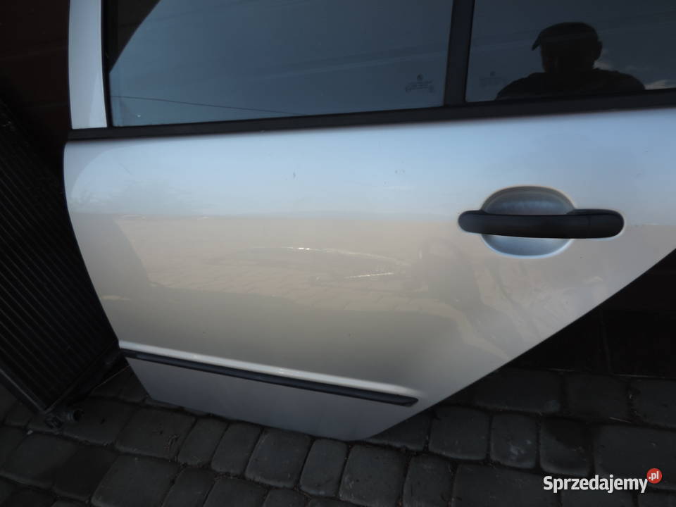 SKODA FABIA 1 FL SEDAN 5D DRZWI LEWE TYLNE małopolskie Nowy Sącz sprzedam