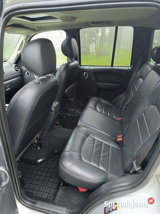 Jeep Cherokee KJ 37 V6 Benzyna Automat 2003 Rawicz sprzedam
