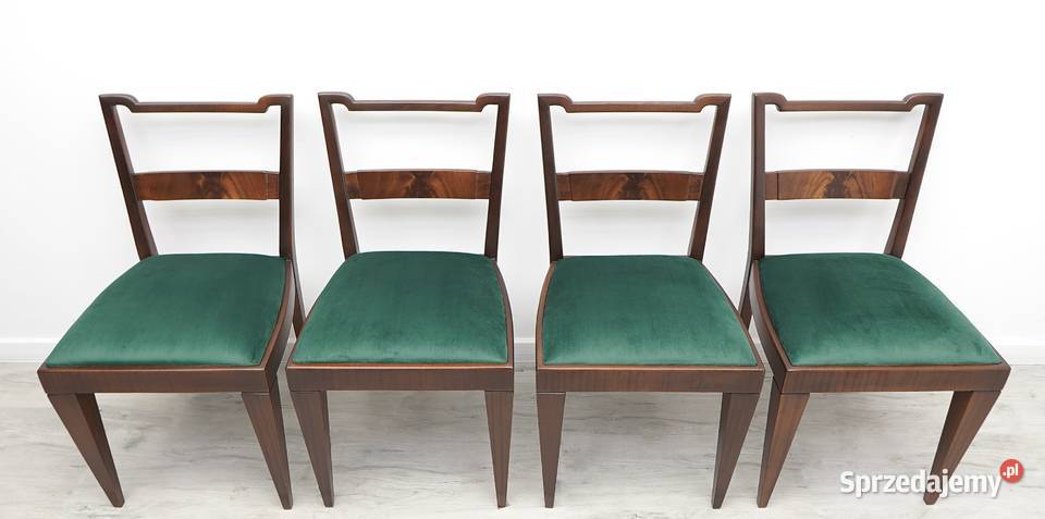 Zabytkowy stół 4 krzesła lata 20te renowacji