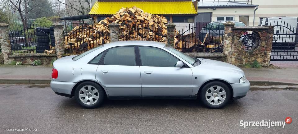 AUDI A4 B5 18B hak 4/5 Włodawa