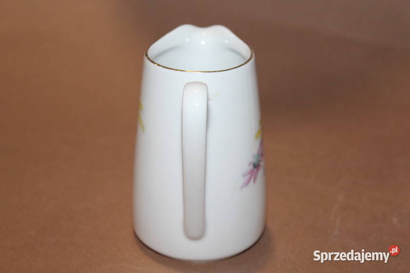 Porcelanowy mlecznik Kahla z lat 19681987 1145 Szczecin