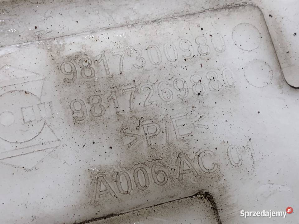 ZBIORNIK SPRYSKIWACZY TOYOTA PROACE Van minibus osobowe