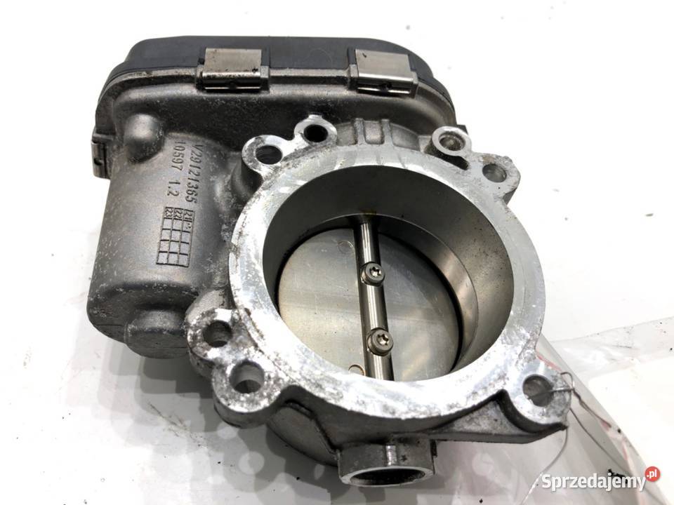 PRZEPUSTNICA AUDI Q3 II 04E133062T 15 150 ZAWÓR
