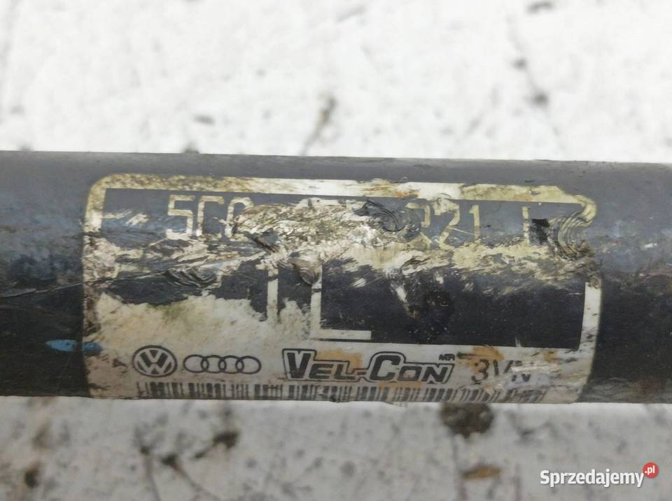 PÓŁOŚ LEWY PRZÓD 14 TSI 160 5C0407271L VW