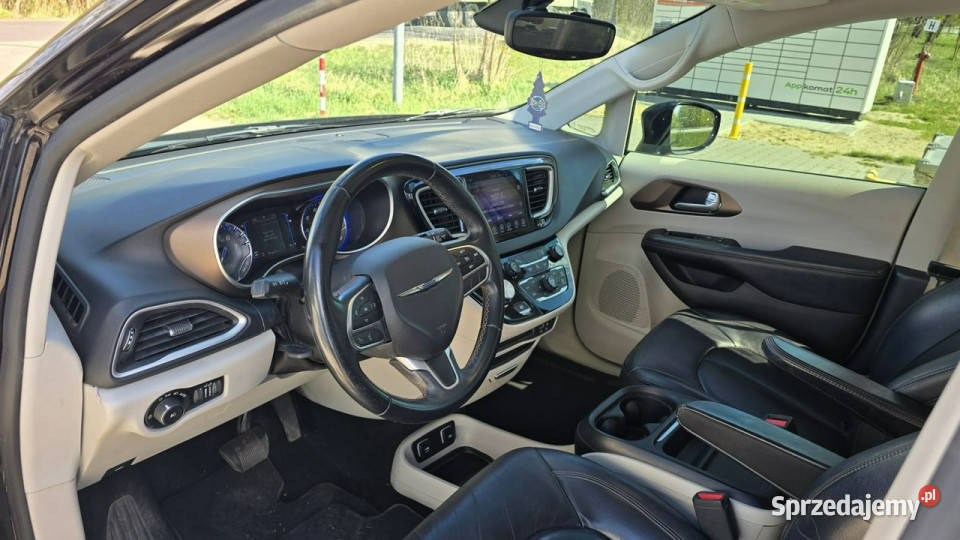 Chrysler Pacifica Skóra El Drzwi El Klapa Navi