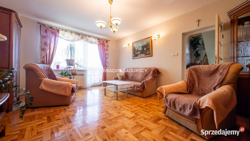 Dom wolnostojący Zręczyce 250m2