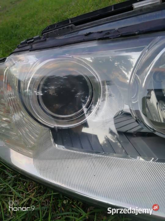 Lampa prawa Audi A8 D3 2003r Koło
