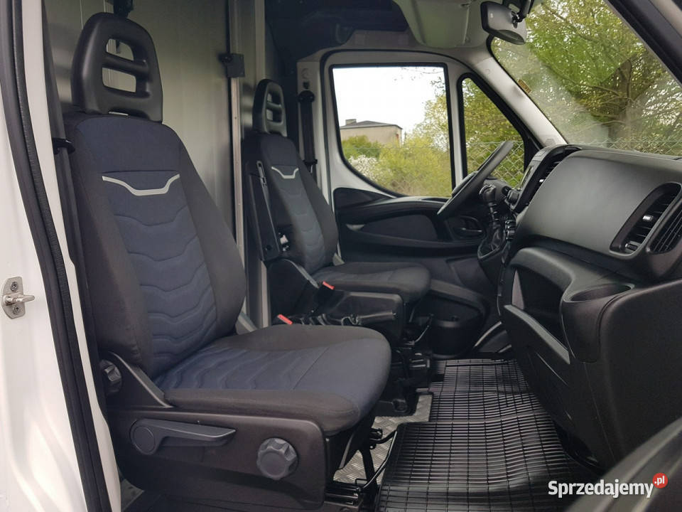 Iveco Daily KONTENER NISKOPODŁOGOWY 443x223x242 ABS śląskie Poręba sprzedam