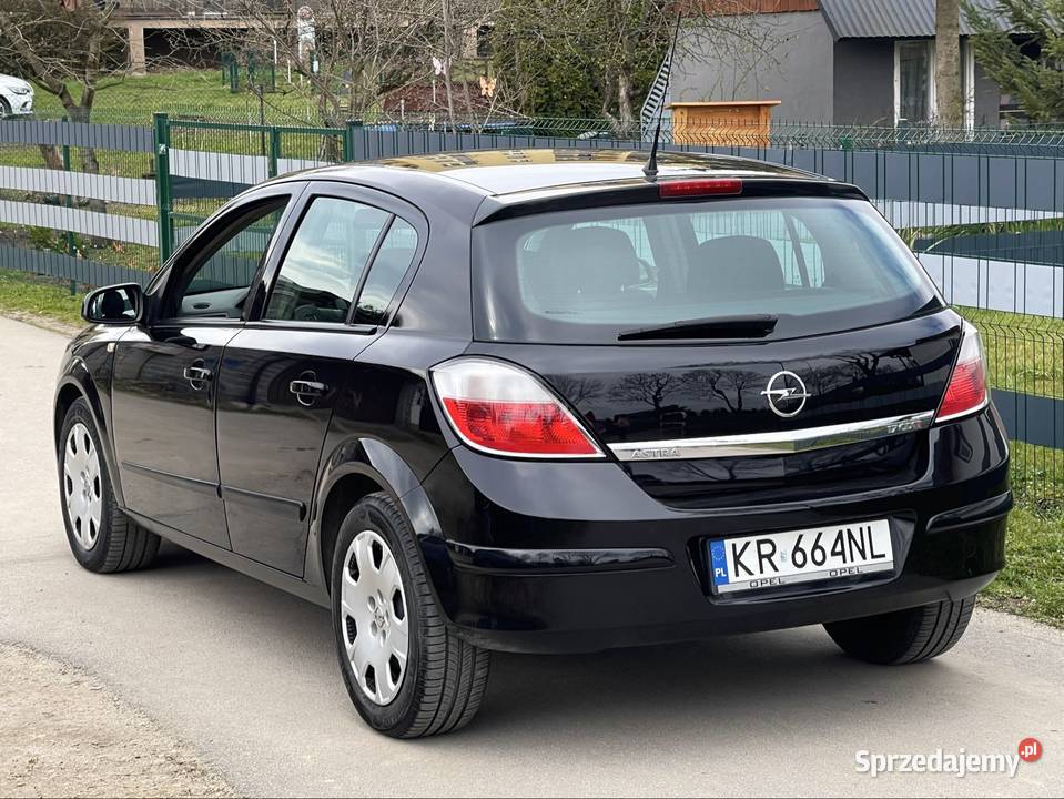 Opel Astra H 17 CDTI stan Niski przebieg bez Miechów