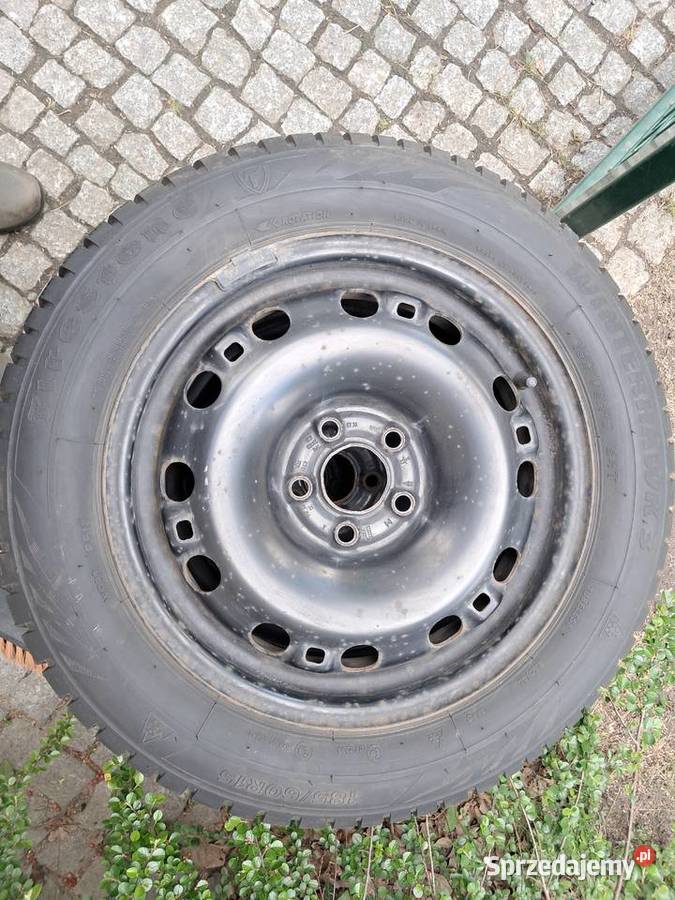 Koła zimowe VW polo 15 Częstochowa sprzedam