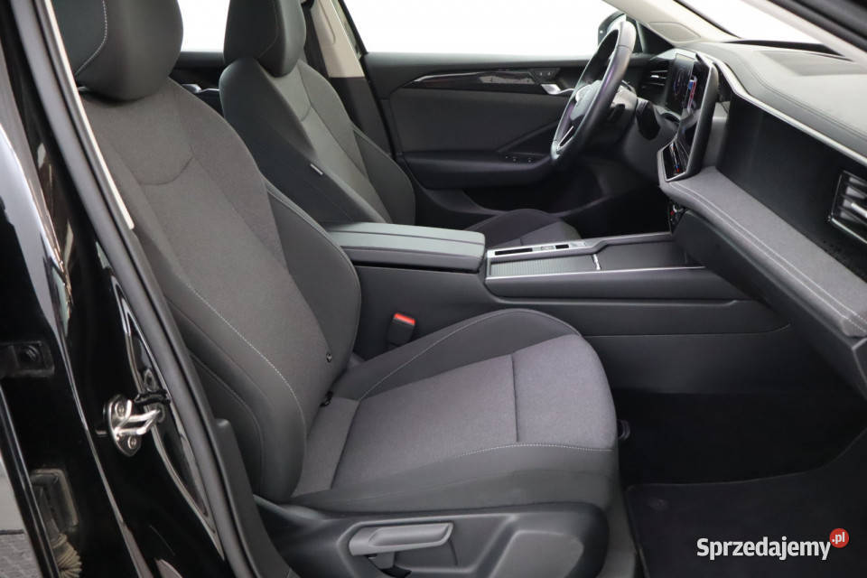 VW Passat 15 eTSI ACT Zabrze