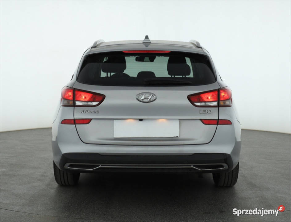 Hyundai i30 10 TGDI czujnik parkowania Piaseczno