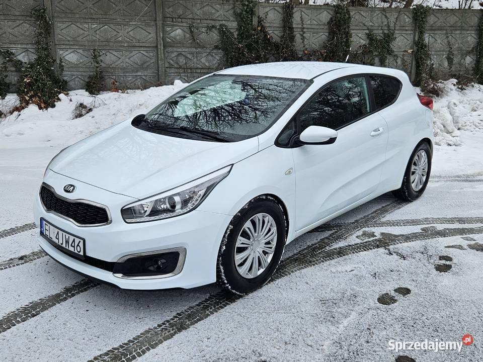 Piękna i wygodna Kia ProCeed Turbo podgrzewana Hatchback łódzkie Łódź