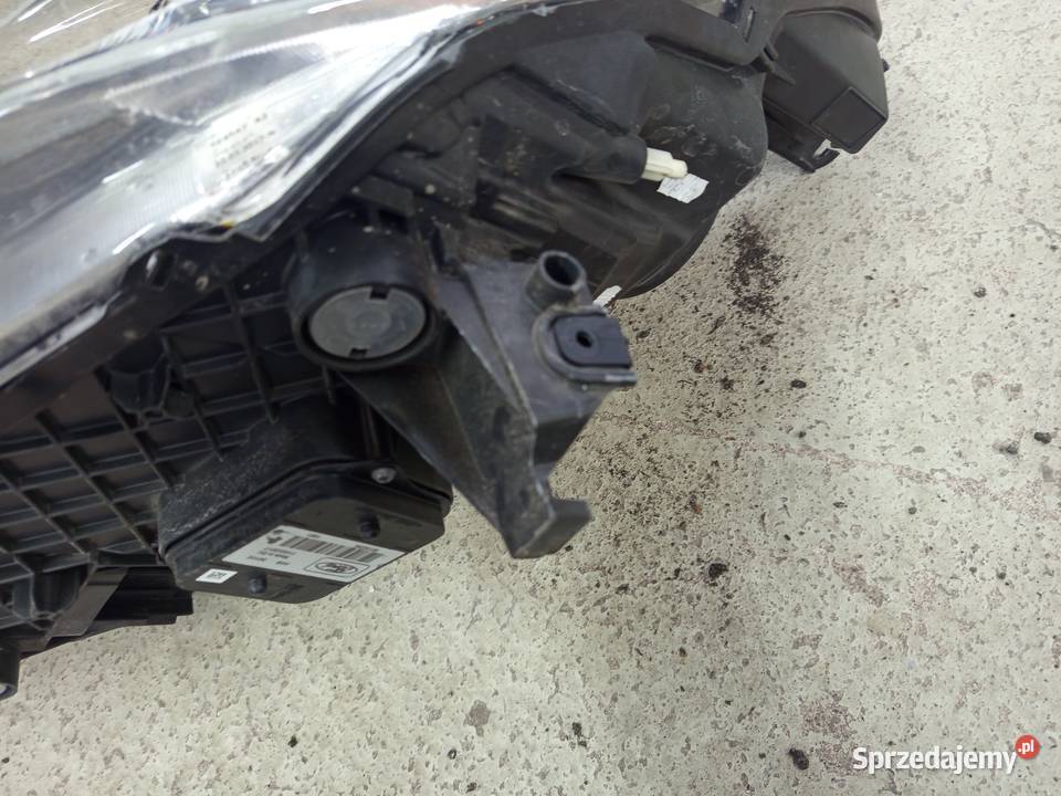 Reflektor lewy Ford Kuga bi Xenon orginalny Lampy przednie