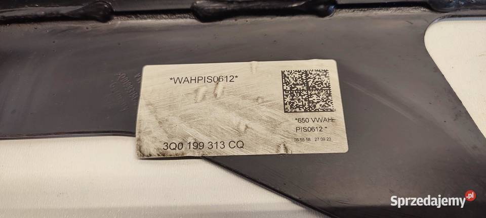 SKODA KAROQ SANKI KOŁYSKA PRZÓD 3Q0199315K osobowe