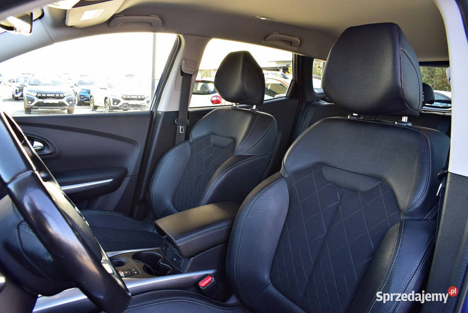 13 TCe 140 Krajowy INTENS FullLED Dealer Renault SUV Gliwice