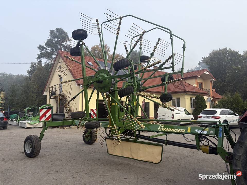 Zgrabiarka 2 karuzelowa Krone Swadro 900 Krone