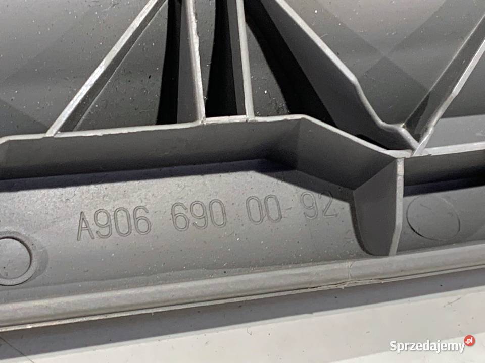 OSŁONA PRZECIWSŁONECZNA LEWY VW CARFTER 30 35