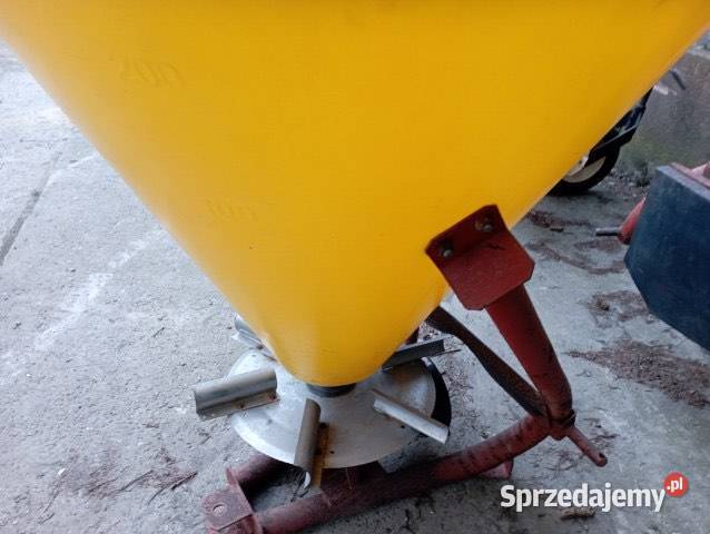 Rozsiewacz Lejek 300l Rzeplin
