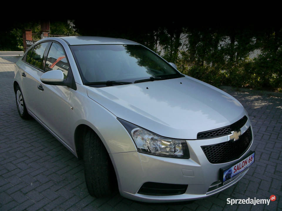 Chevrolet Cruze 16B Stan b bez rdzy i korozji Częstochowa