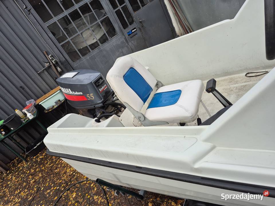 Łódź kabinowa Yamaha 55 przyczepa Lipinki