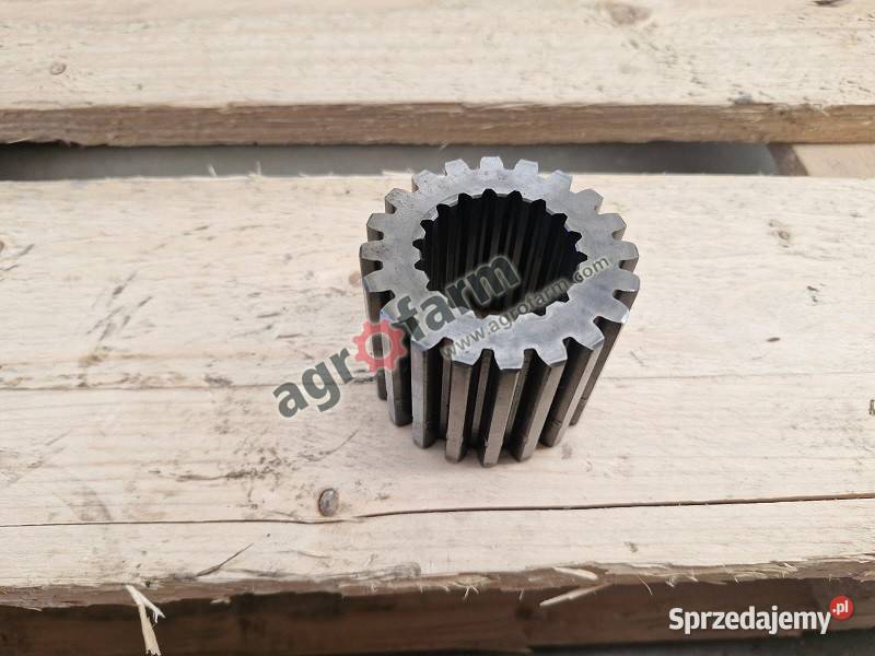 Tuleja Holland T4020 TN55 TN75A TN80F Byków sprzedam