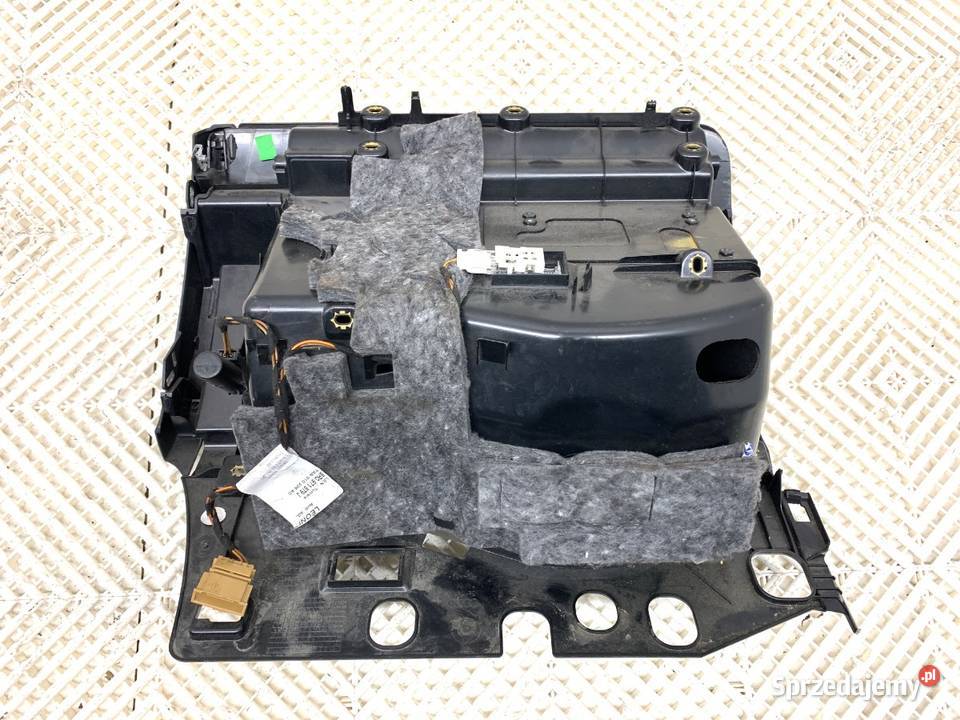 SCHOWEK PASAŻERA AUDI Q5 8R SUV 0817 PÓŁKA DESKI sprzedam