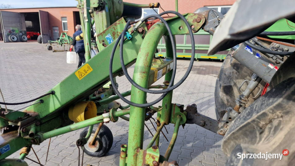 inne maszyny rolnicze inny Przetrząsarka KRONE nieuszkodzony