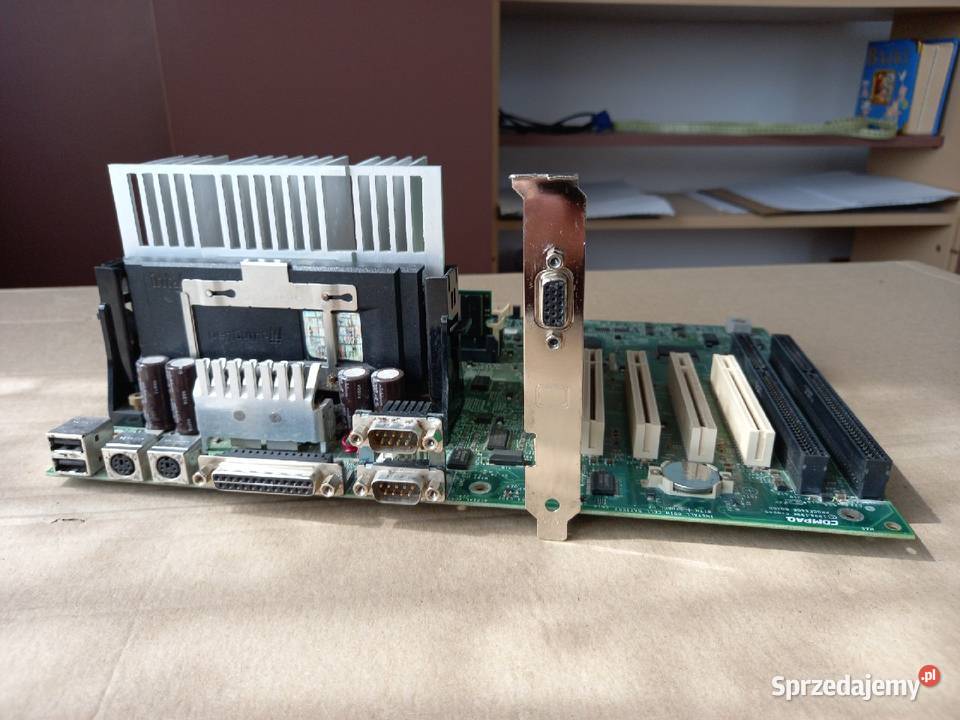 Retro płyta główna z procesorem Intel Pentium Tomaszów Lubelski