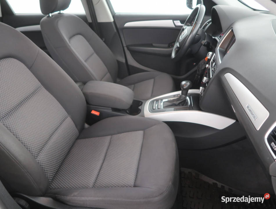 Audi Q5 20 TDI automatyczna sprzedam