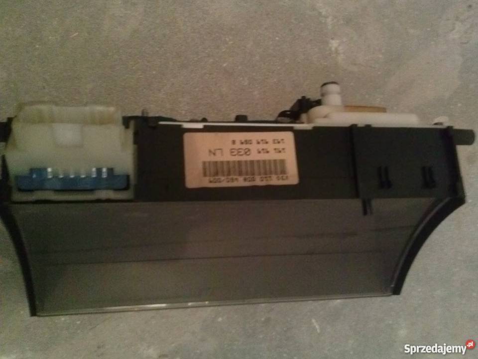 licznik z obrotomierzem VW Golf 2 1 8 GTI Nasielsk