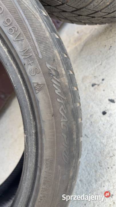 Opony zimowe vredestein 2254519 wintrac pro Pozostałe Potok Wielki sprzedam