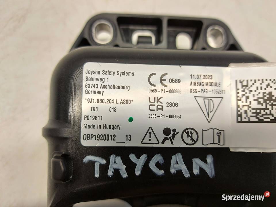 Porsche Taycan GTS 9J1 2023r Poduszka powietrzna
