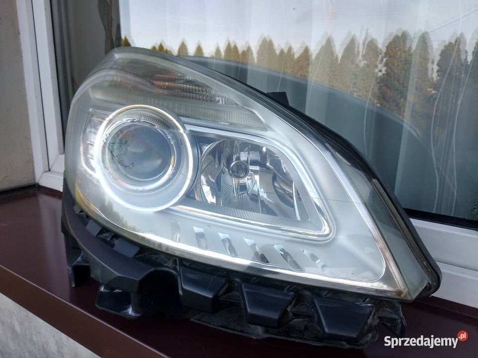 Renault Scenic 2 II LIFT FL lampa przednia prawa Sieradz