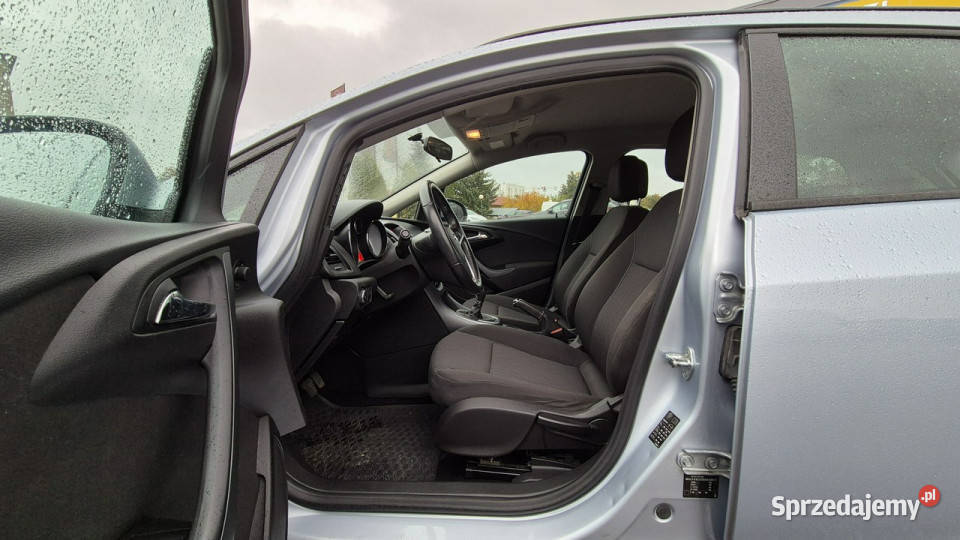 Opel Astra J 20092019 srebrny warmińsko-mazurskie Giżycko sprzedam