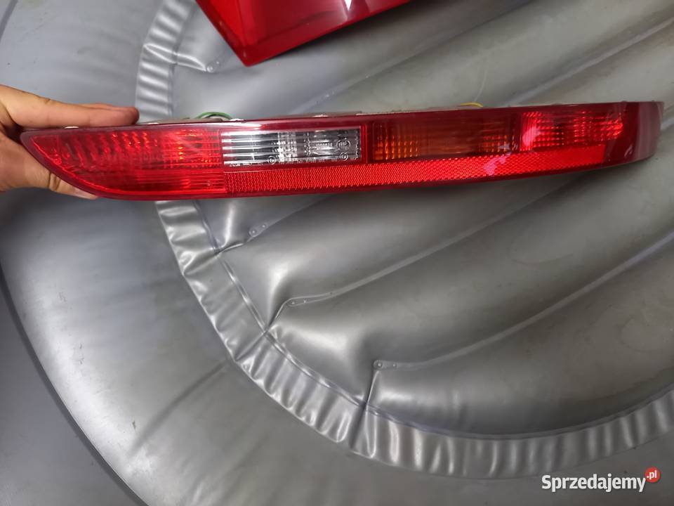 Lampa tylnia zderzaka audi q5 Rok produkcji 2011 Pozostałe